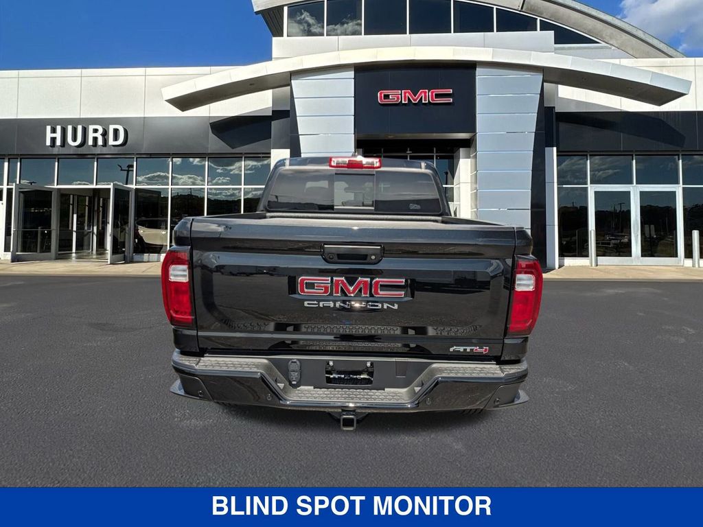 Vehicle image 36 of 42