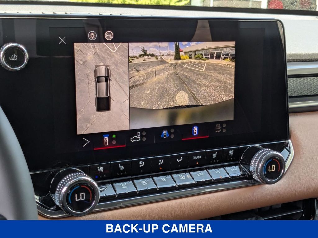 Vehicle image 20 of 42