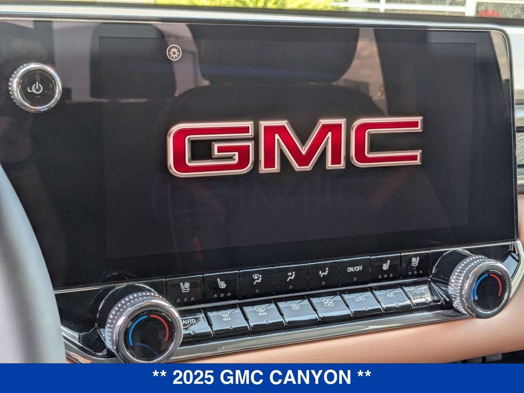 Vehicle image 24 of 42
