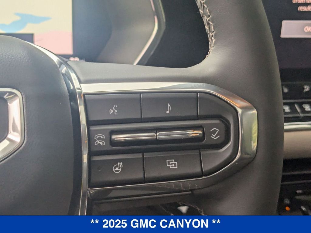 Vehicle image 42 of 44