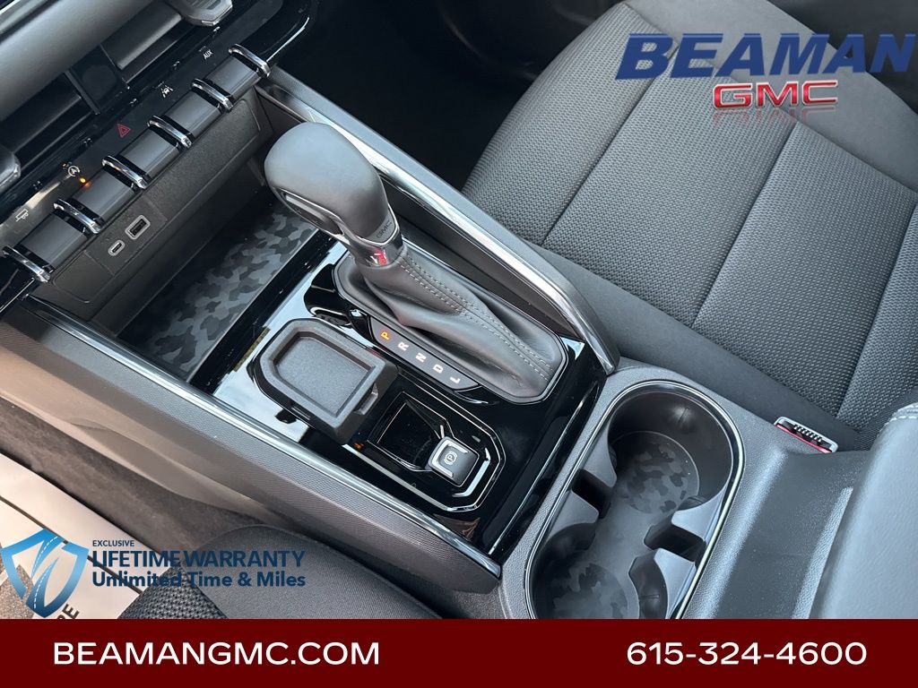 Vehicle image 19 of 31