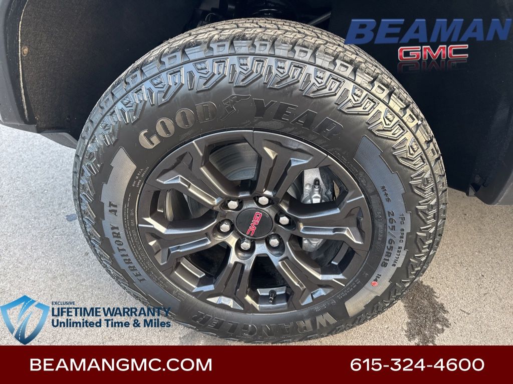 Vehicle image 29 of 31