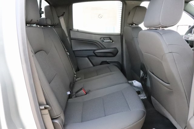 Vehicle image 11 of 25