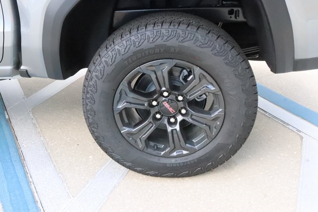 Vehicle image 7 of 25