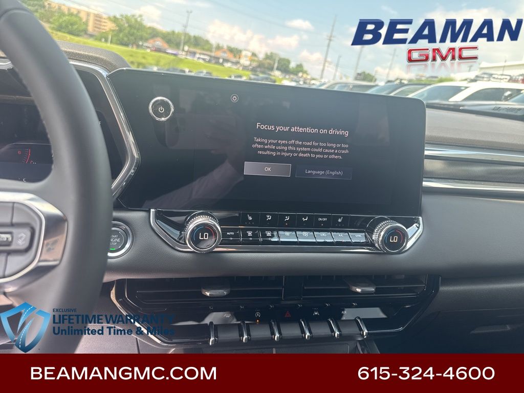 Vehicle image 20 of 30