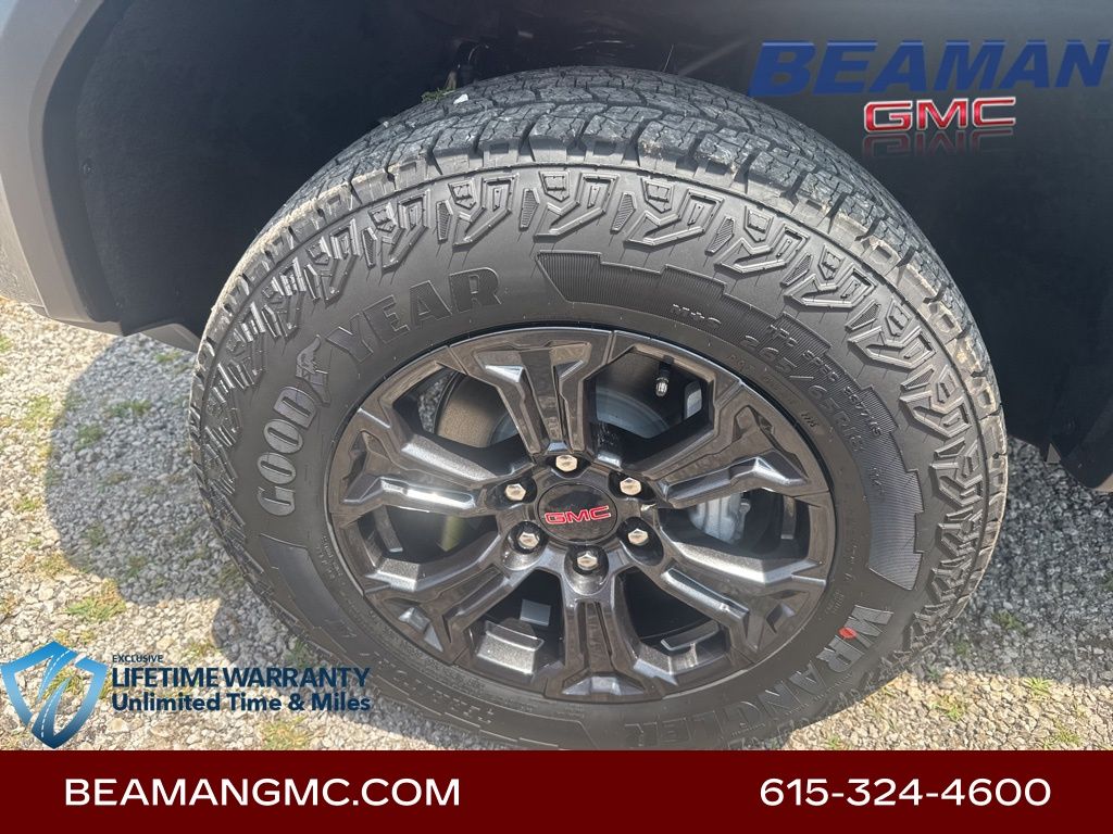 Vehicle image 11 of 30