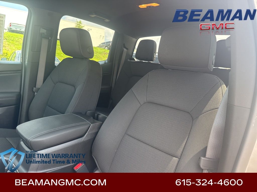Vehicle image 13 of 30