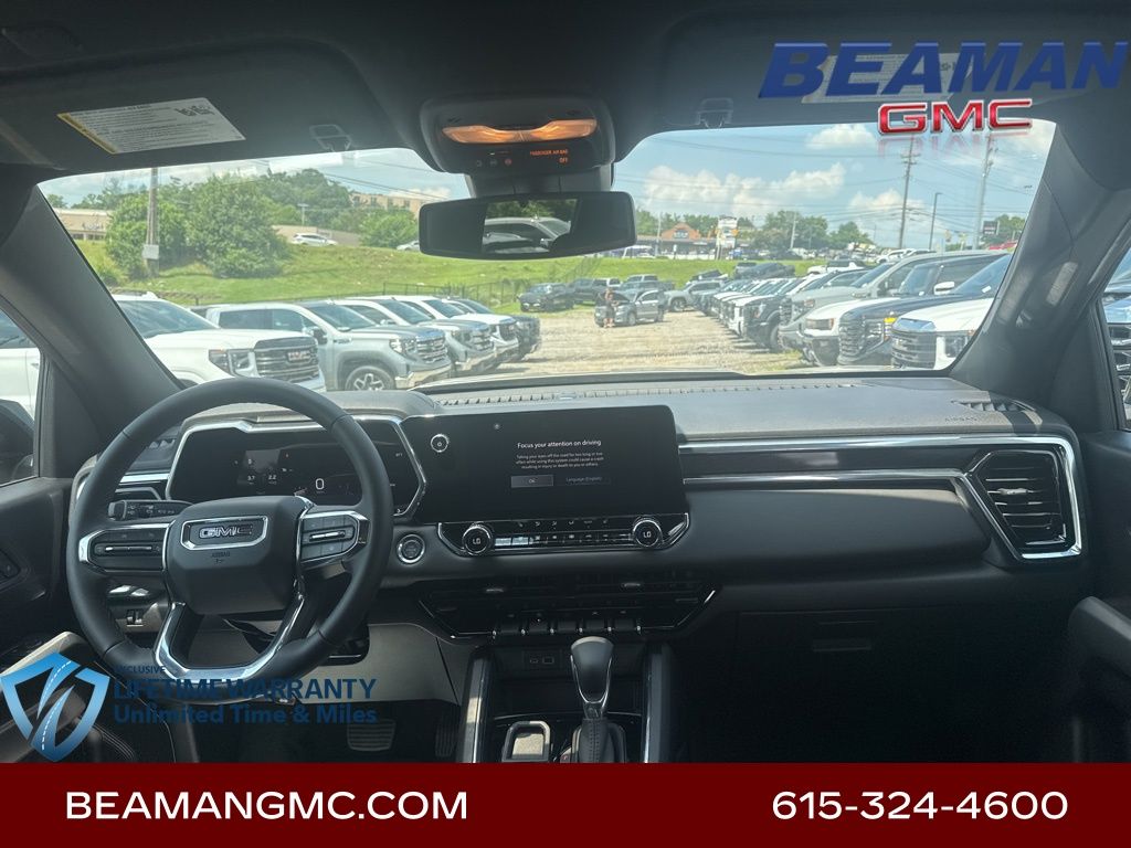 Vehicle image 18 of 30