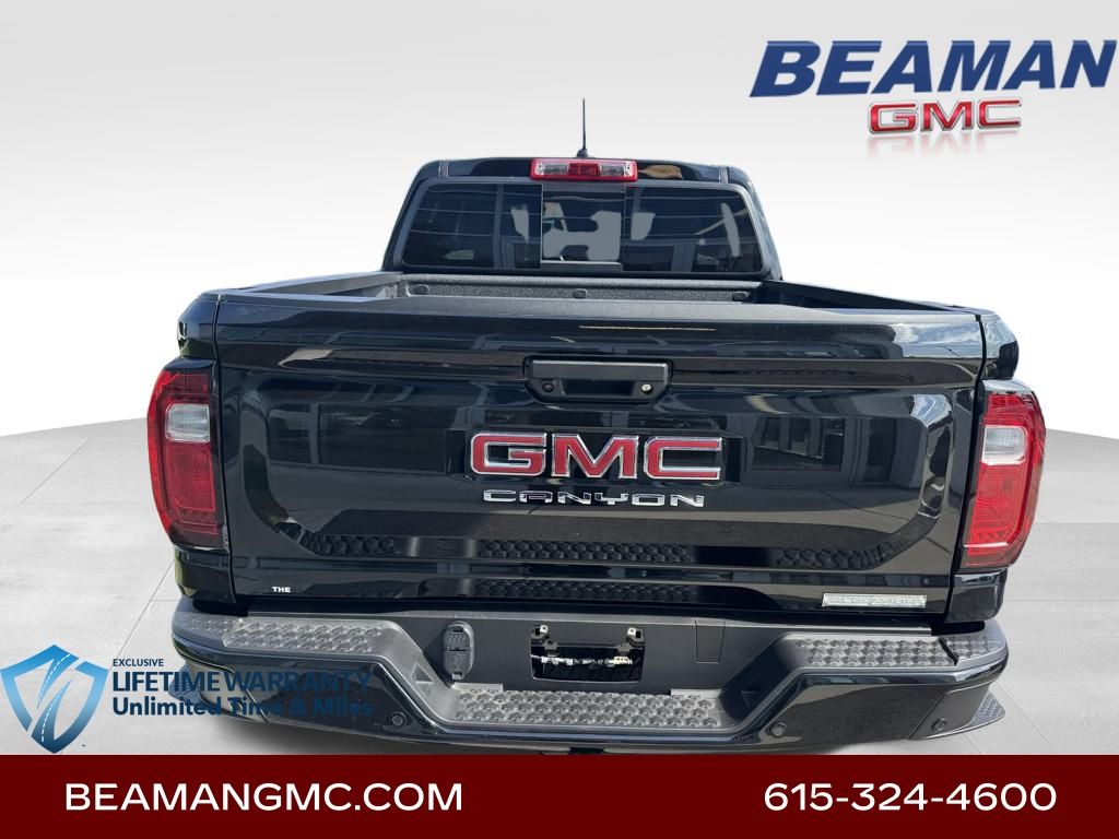 Vehicle image 7 of 31