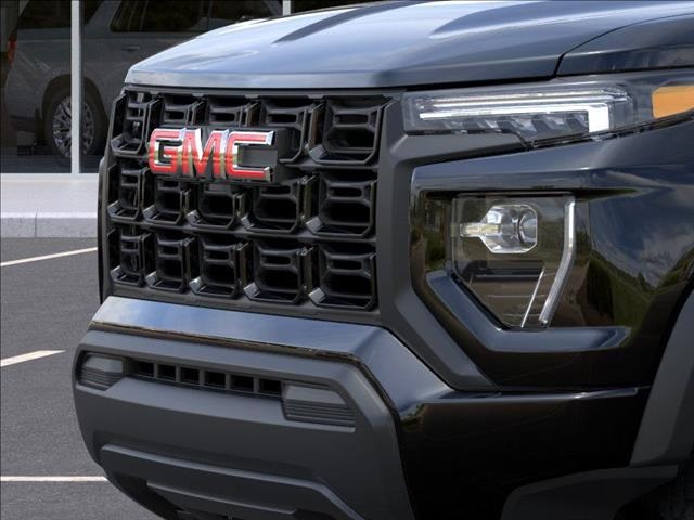 Vehicle image 13 of 24