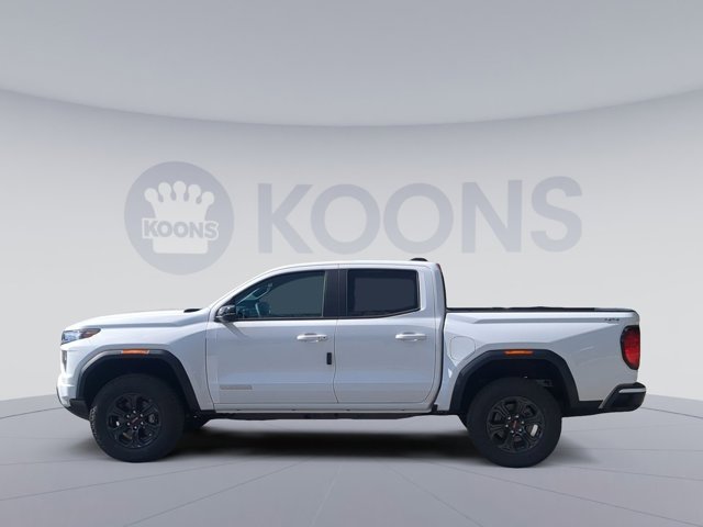 Vehicle image 4 of 4