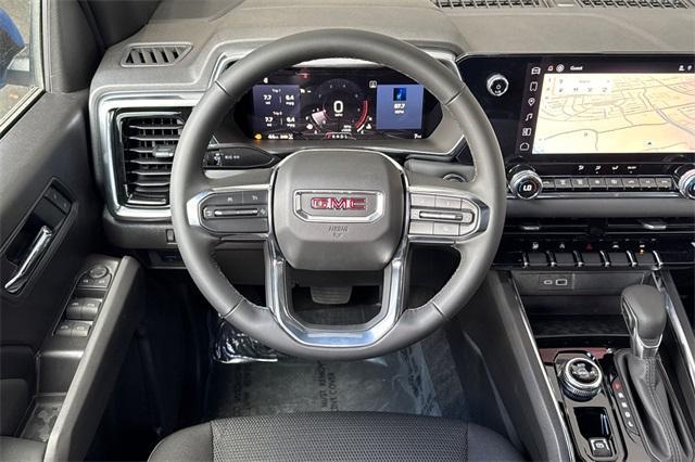 Vehicle image 16 of 33