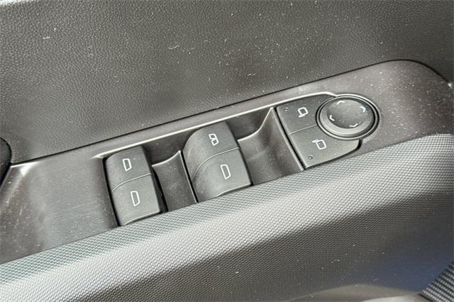 Vehicle image 12 of 33