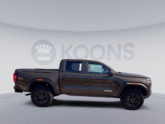 Vehicle image 4 of 23