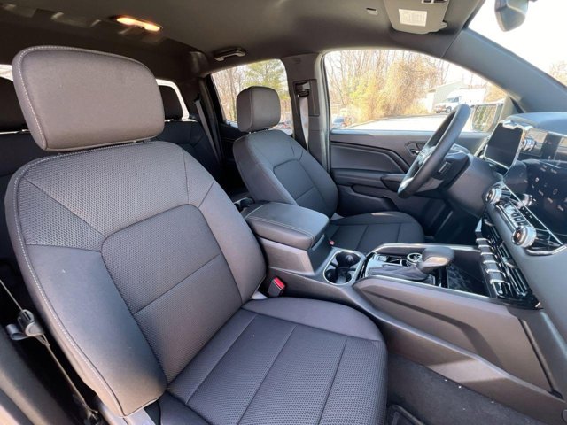 Vehicle image 22 of 23
