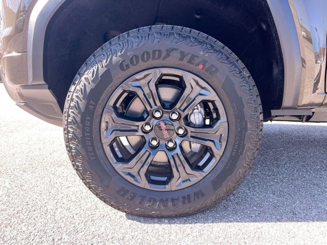 Vehicle image 9 of 23