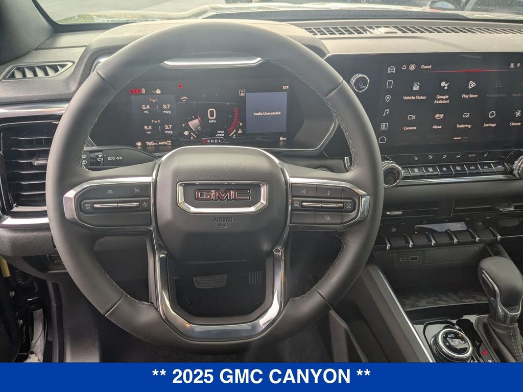 Vehicle image 21 of 43