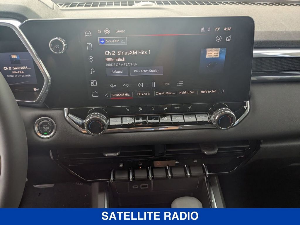 Vehicle image 23 of 43