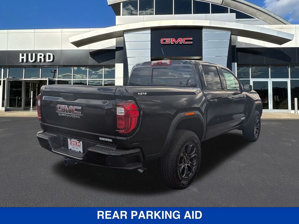 Vehicle image 5 of 43