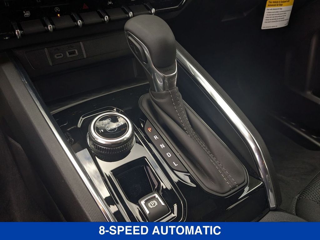 Vehicle image 29 of 43