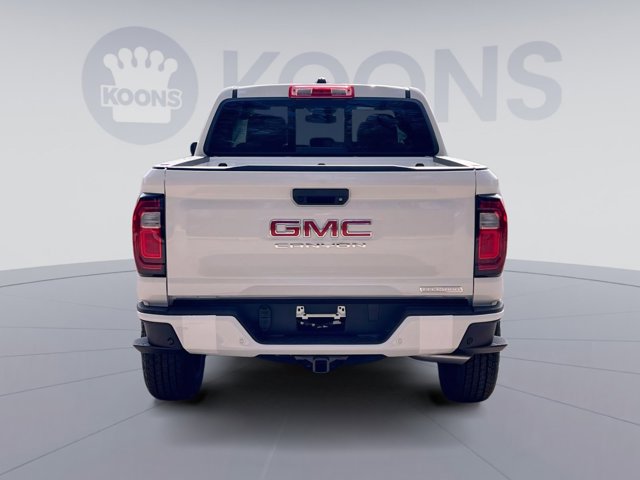 Vehicle image 3 of 5