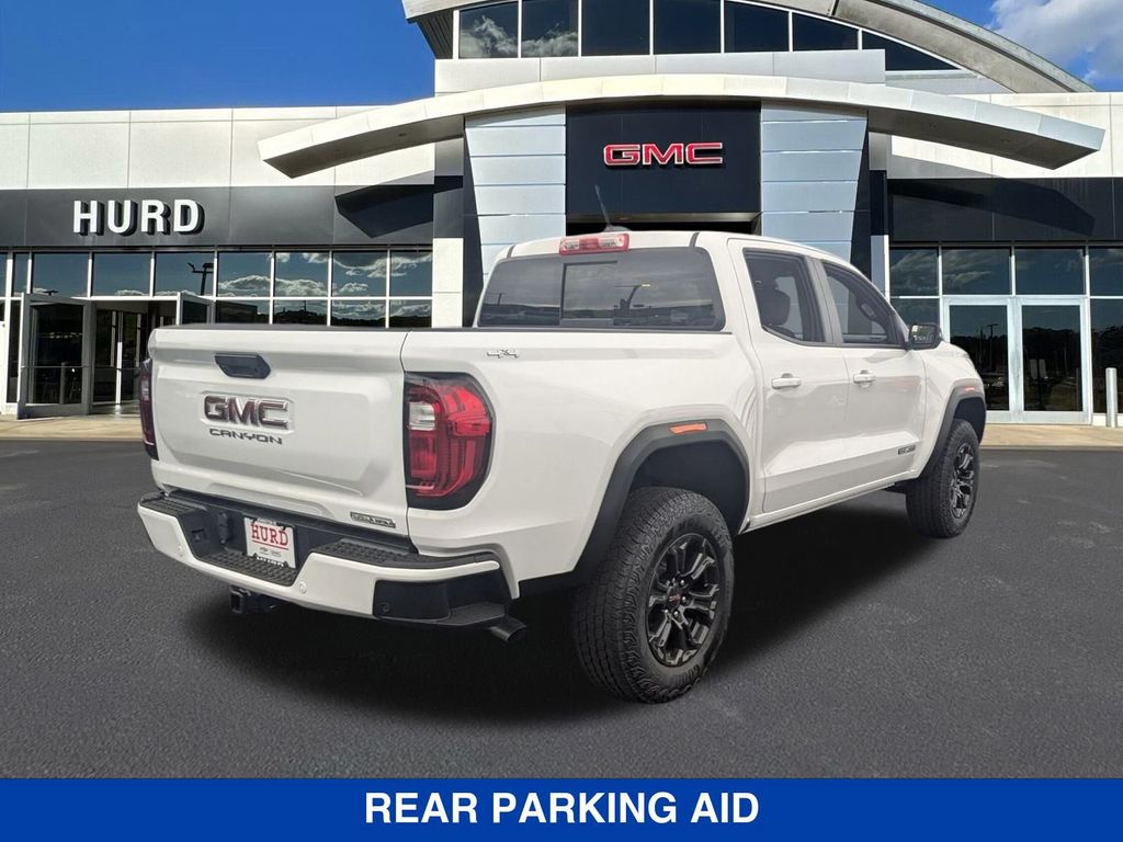 Vehicle image 5 of 40