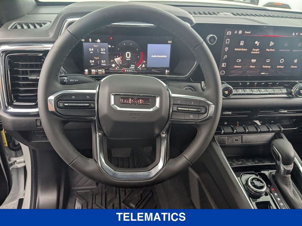 Vehicle image 18 of 40