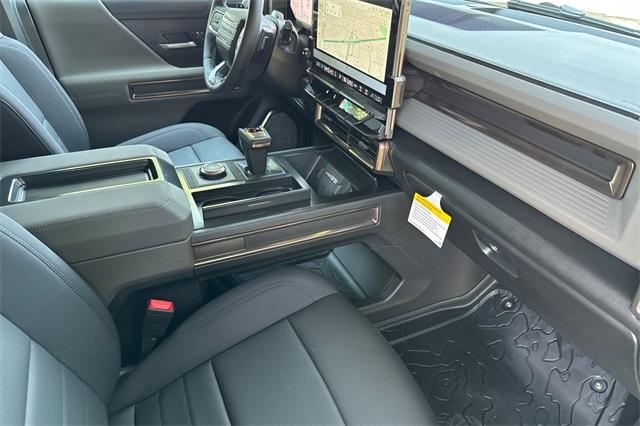 Vehicle image 18 of 35
