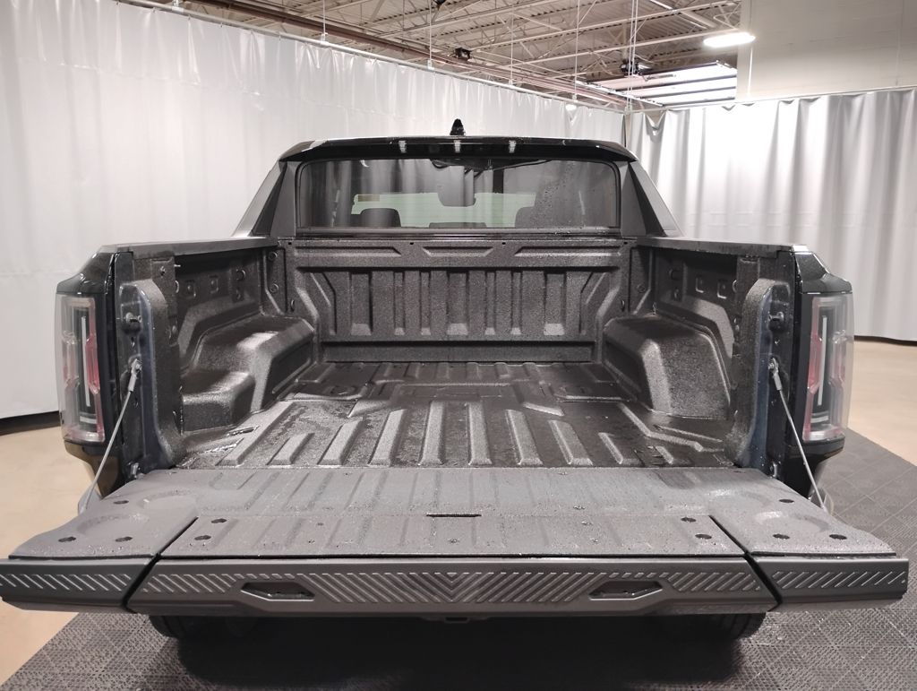 Vehicle image 17 of 57
