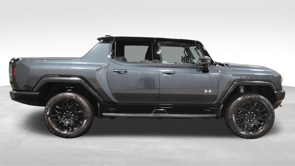 Vehicle image 4 of 57