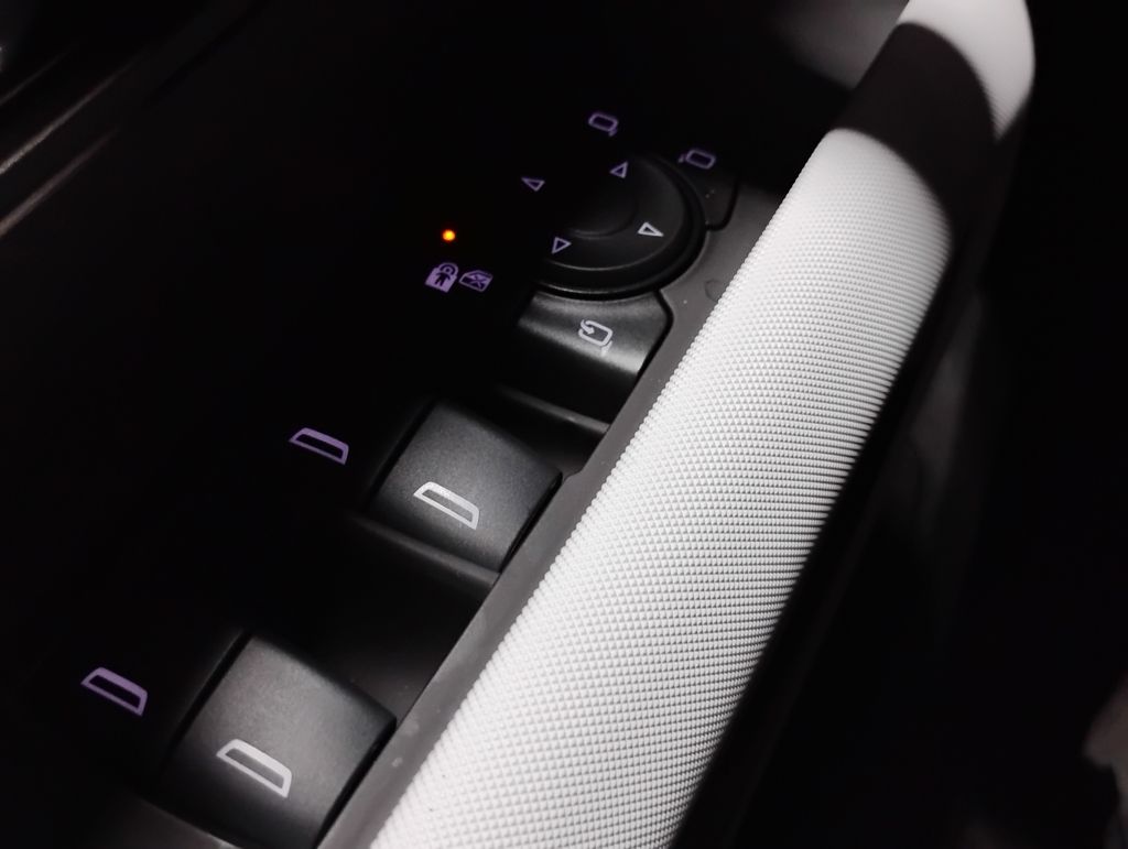 Vehicle image 44 of 57