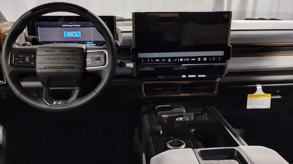 Vehicle image 14 of 57