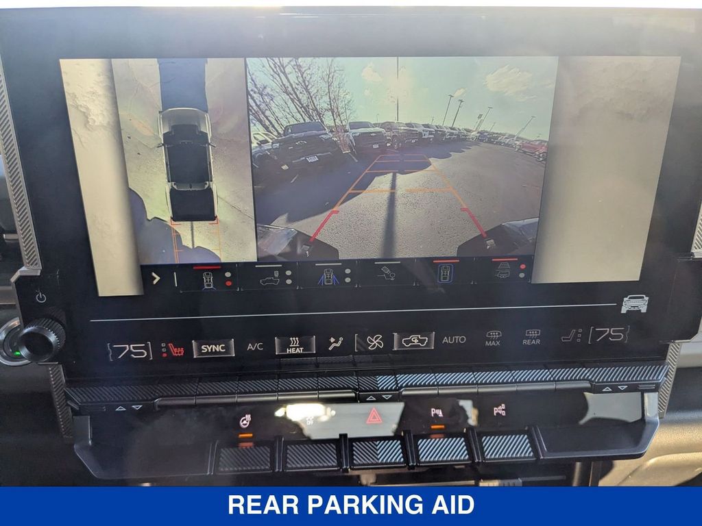 Vehicle image 19 of 41