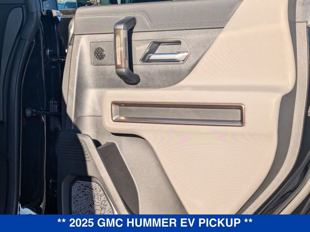 Vehicle image 39 of 41