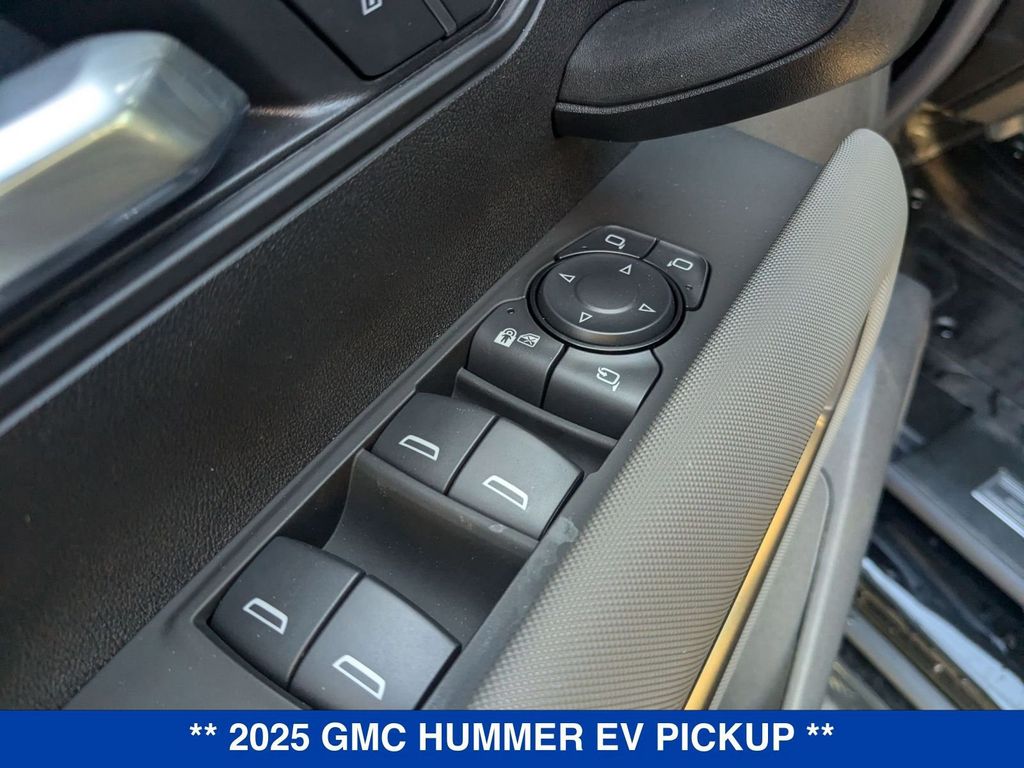 Vehicle image 23 of 41