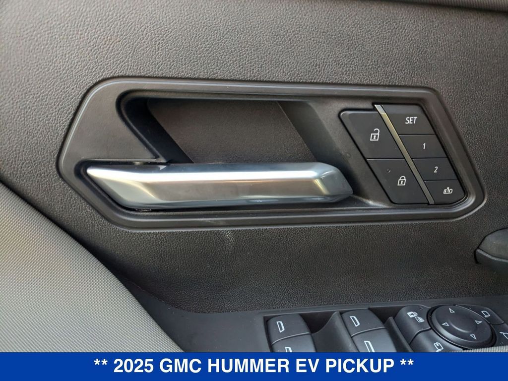 Vehicle image 36 of 41
