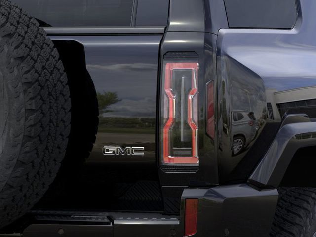 Vehicle image 11 of 24