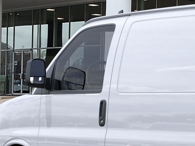 Vehicle image 12 of 24