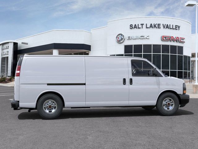 Vehicle image 7 of 24