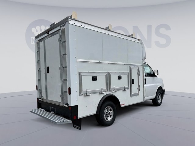 Vehicle image 3 of 20