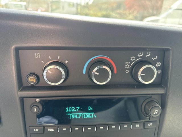 Vehicle image 16 of 22