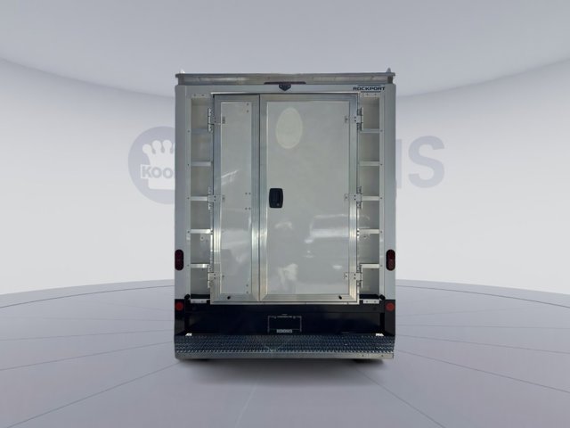 Vehicle image 8 of 22