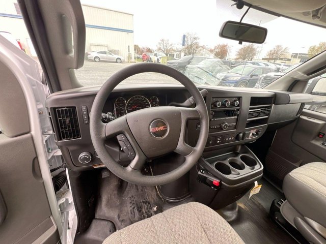 Vehicle image 12 of 23