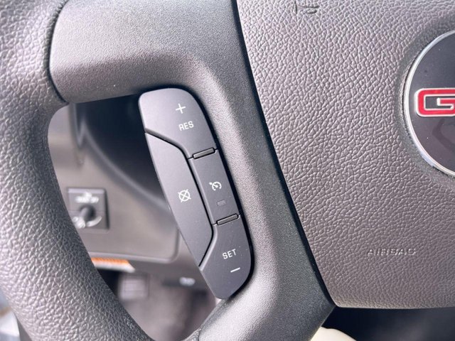 Vehicle image 16 of 23