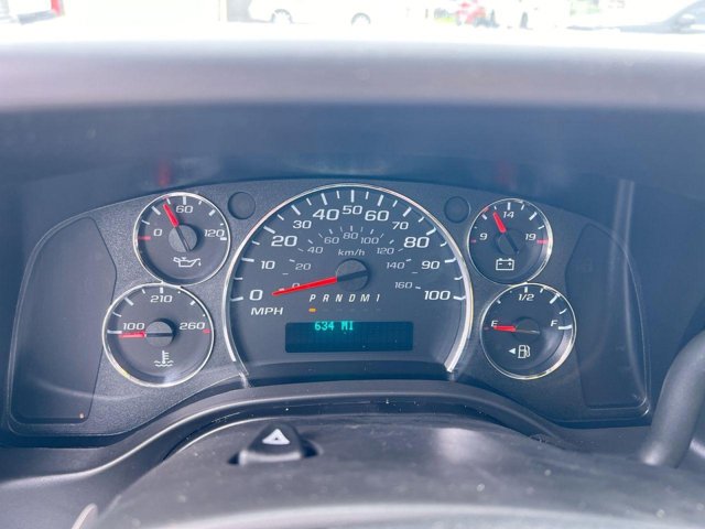 Vehicle image 13 of 23