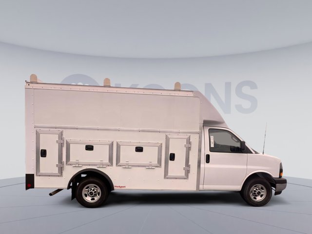 Vehicle image 7 of 22