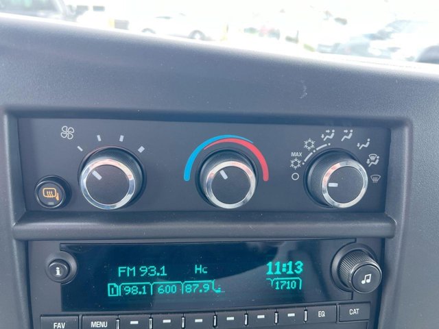 Vehicle image 16 of 22