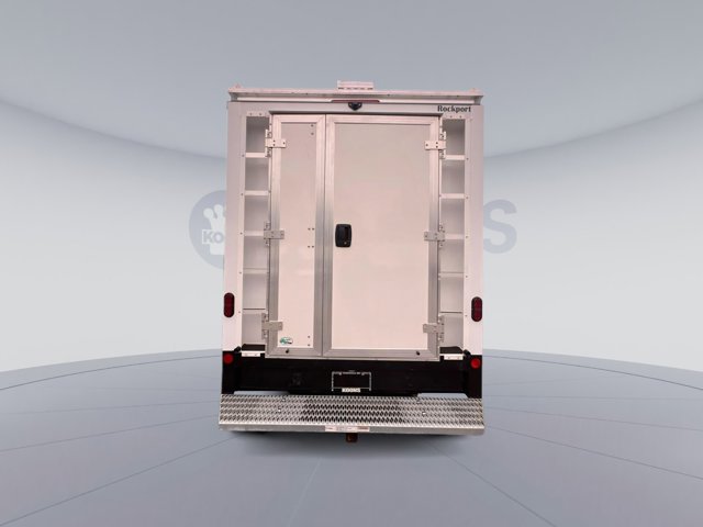Vehicle image 8 of 22