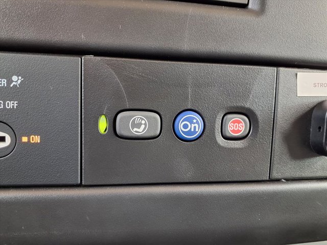 2025 GMC Savana Base Image 16 of 25