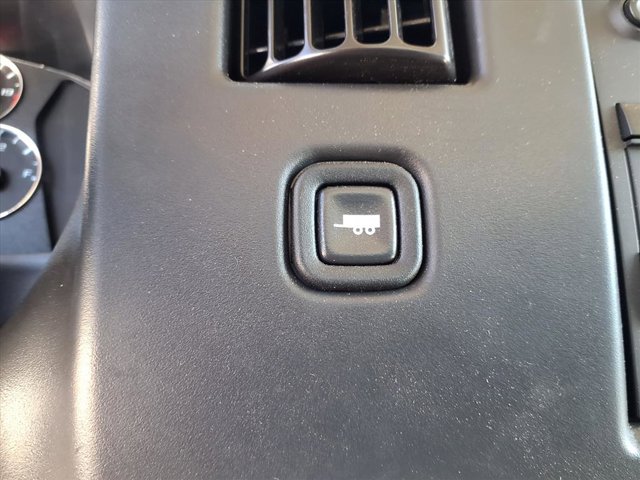 2025 GMC Savana Base Image 13 of 23